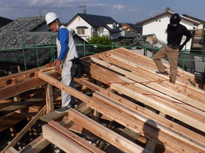 屋根伏せ工事